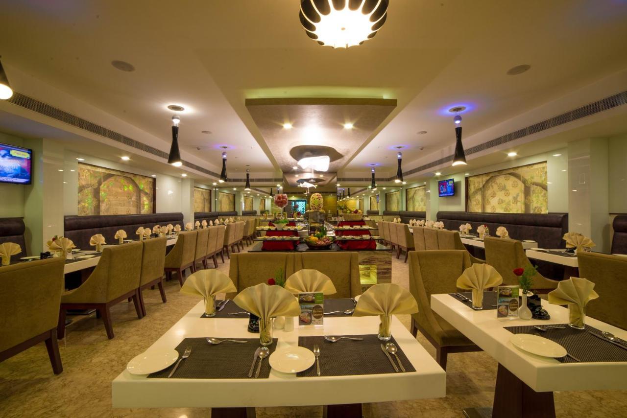 Raj Park Hotel Ченай Екстериор снимка